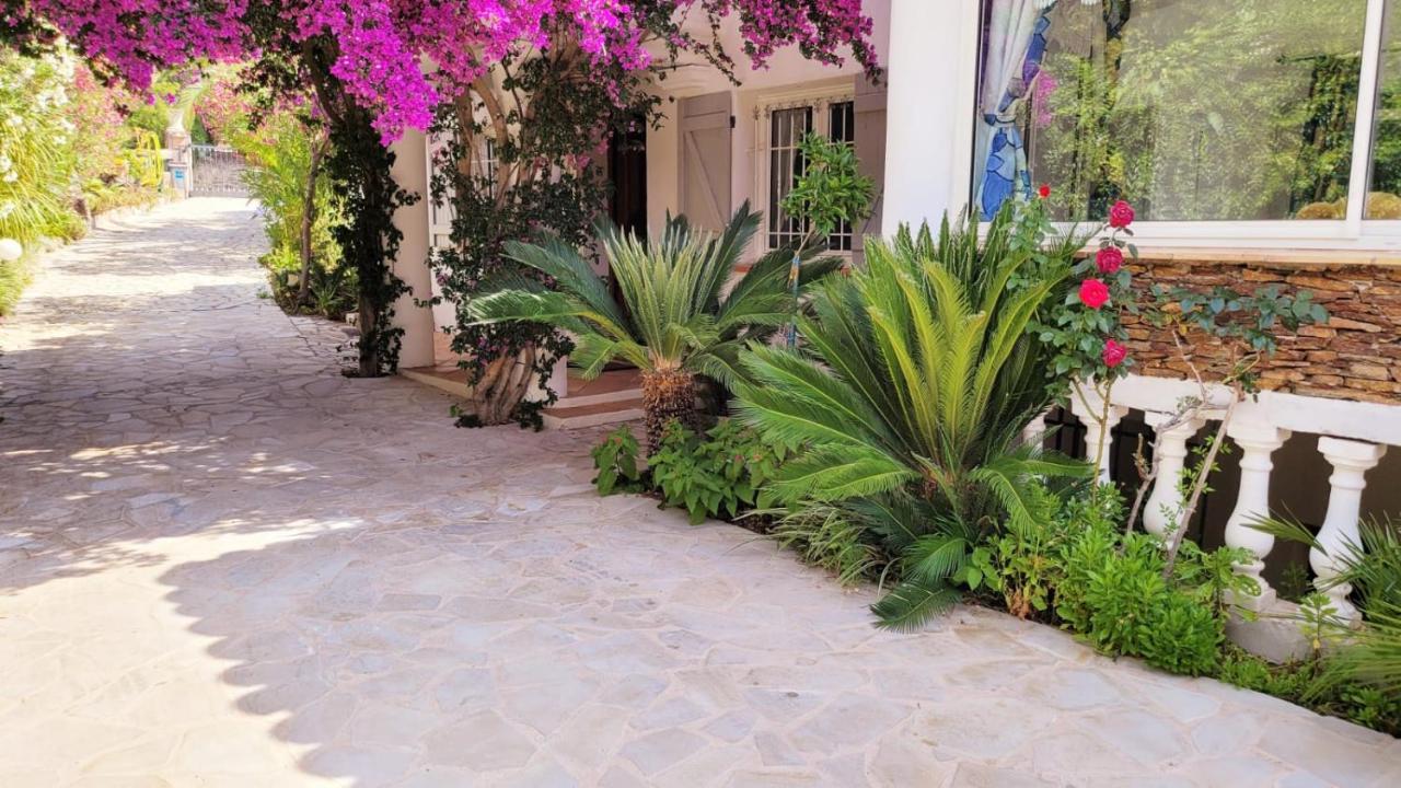 Villa Provencale A Sainte Maxime, Golf De Saint Tropez Bagian luar foto
