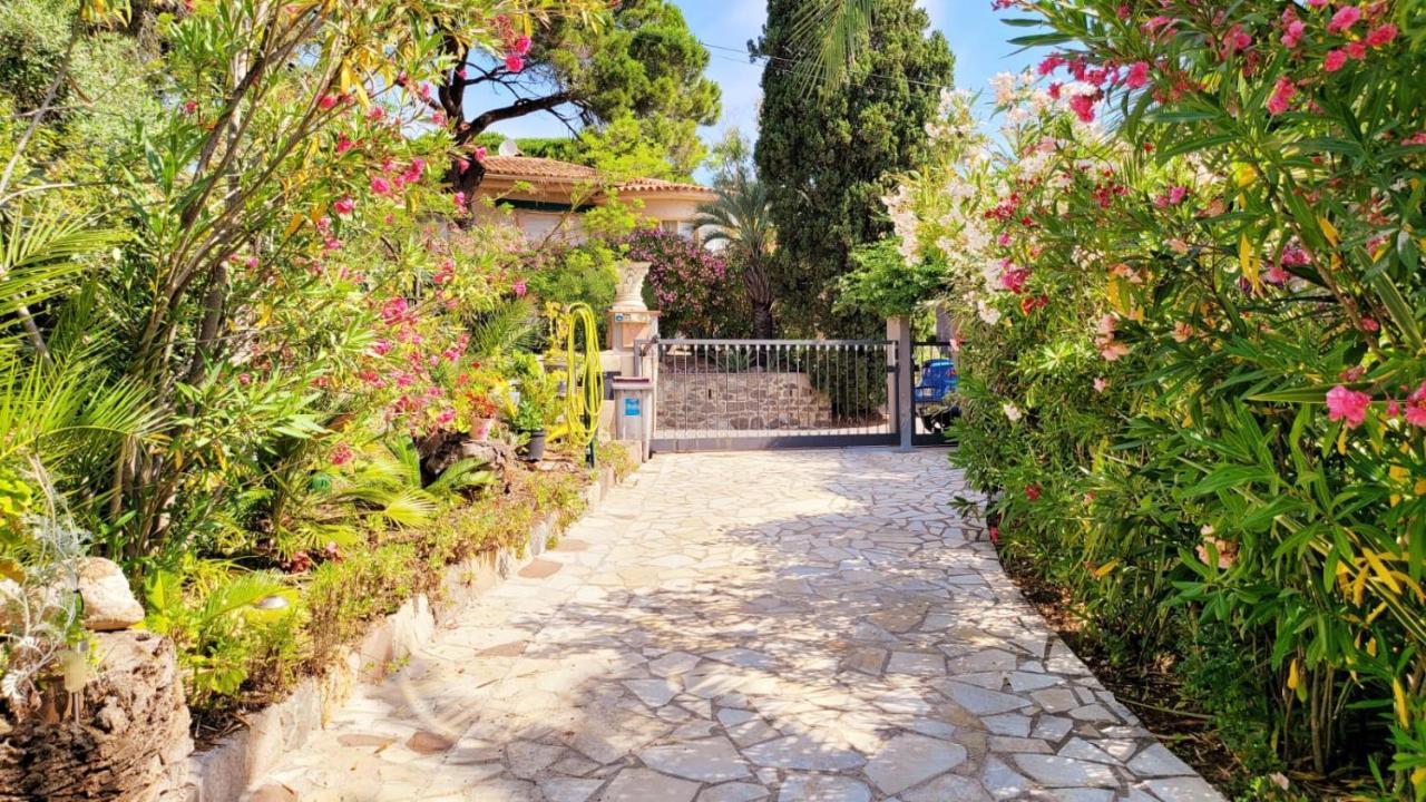 Villa Provencale A Sainte Maxime, Golf De Saint Tropez Bagian luar foto
