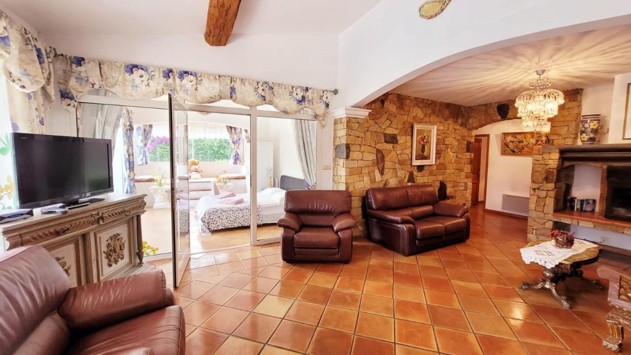 Villa Provencale A Sainte Maxime, Golf De Saint Tropez Bagian luar foto
